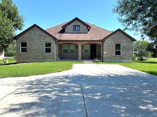 1111-A Armadillo Road, Rosenberg, TX 77471