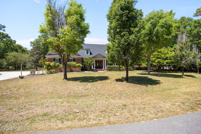 225 Shearwater Drive, Hampstead, NC 28443