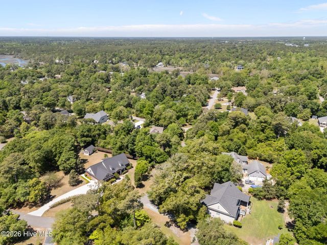 225 Shearwater Drive, Hampstead, NC 28443