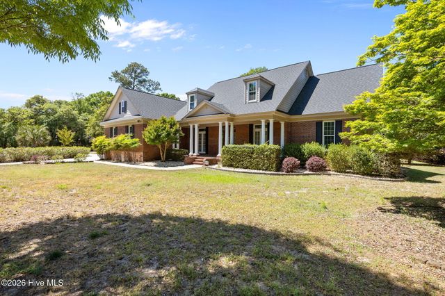 225 Shearwater Drive, Hampstead, NC 28443
