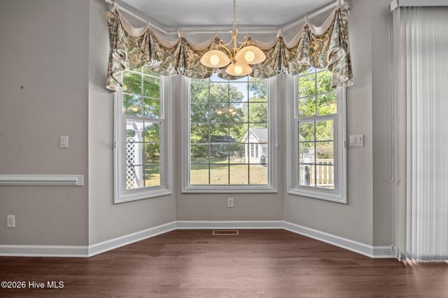 225 Shearwater Drive, Hampstead, NC 28443