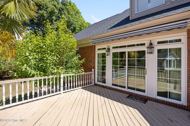 225 Shearwater Drive, Hampstead, NC 28443