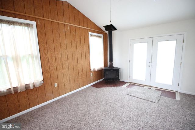 7507 GOVERNOR PRINTZ BLVD, Claymont, DE 19703