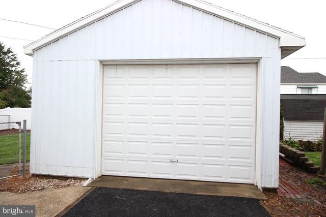 7507 GOVERNOR PRINTZ BLVD, Claymont, DE 19703