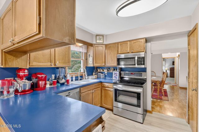 9500 Stitt Road, Whitehouse, OH 43571