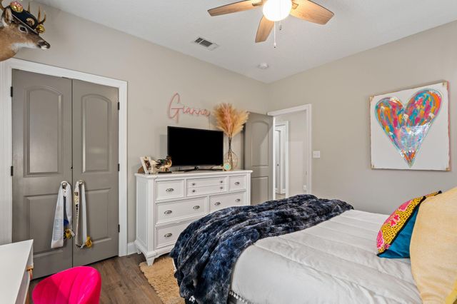 595 Nellwood Dr., Hattiesburg, MS 39402