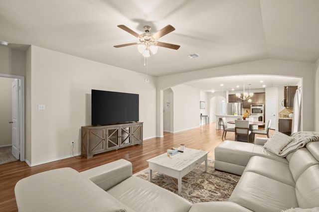 5526 Perdita DR, Belton, TX 76513