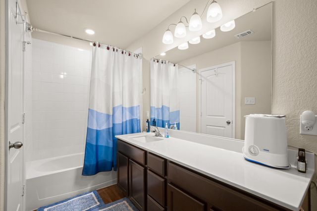 5526 Perdita DR, Belton, TX 76513