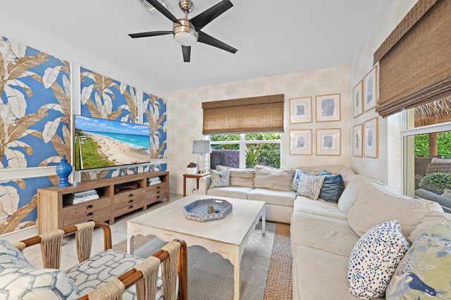 148 Behring Way, Jupiter, FL 33458