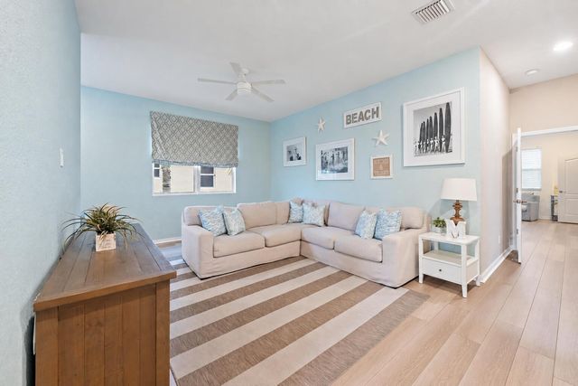 148 Behring Way, Jupiter, FL 33458