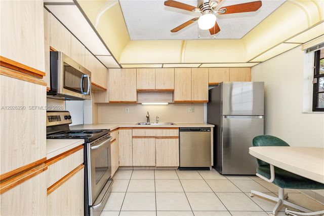 4950 E Sabal Palm Blvd 106, Tamarac, FL 33319