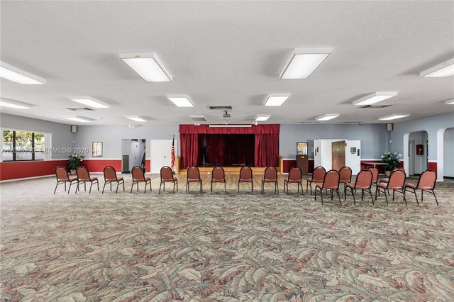 4950 E Sabal Palm Blvd 106, Tamarac, FL 33319