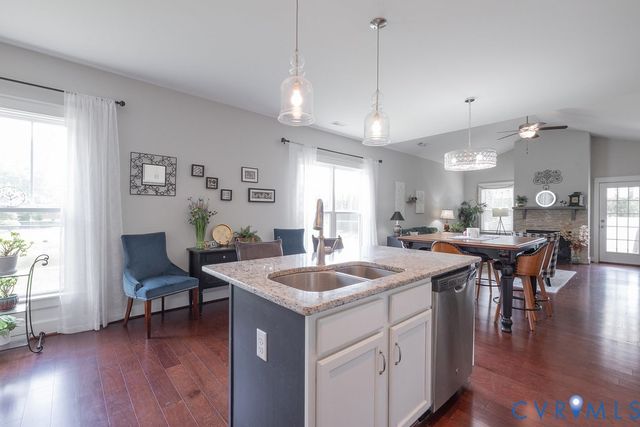 3411 Rock Creek Villa Dr, Quinton, VA 23141