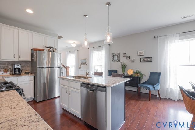 3411 Rock Creek Villa Dr, Quinton, VA 23141