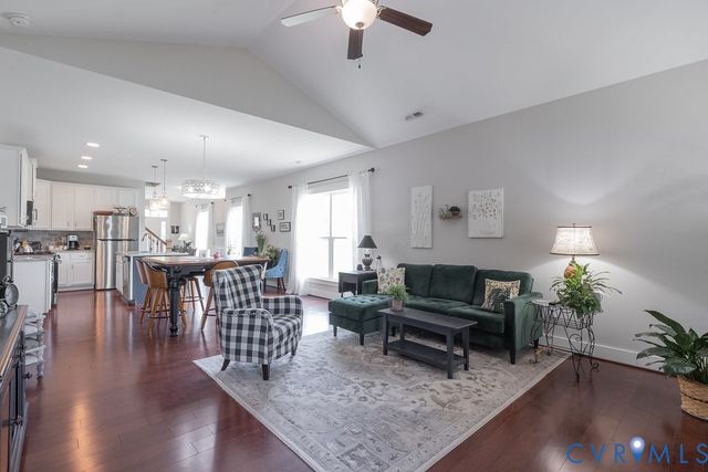 3411 Rock Creek Villa Dr, Quinton, VA 23141