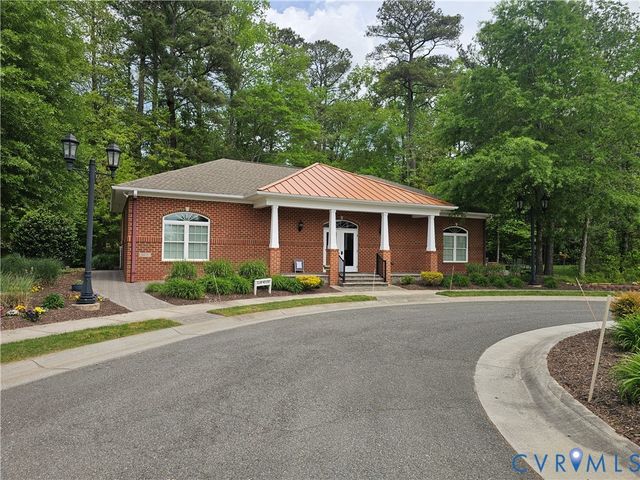 3411 Rock Creek Villa Dr, Quinton, VA 23141