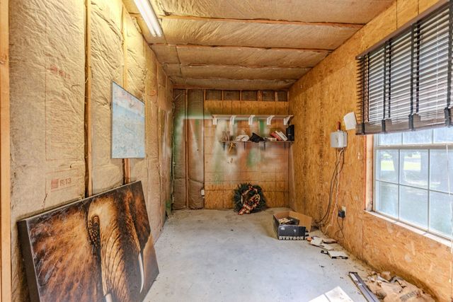 777 Rs County Road 3346, Emory, TX 75440