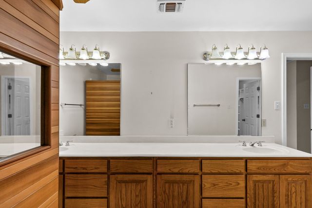 777 Rs County Road 3346, Emory, TX 75440