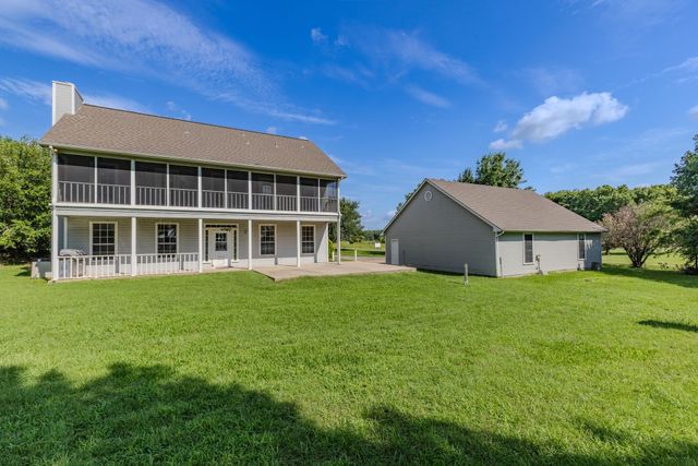 777 Rs County Road 3346, Emory, TX 75440