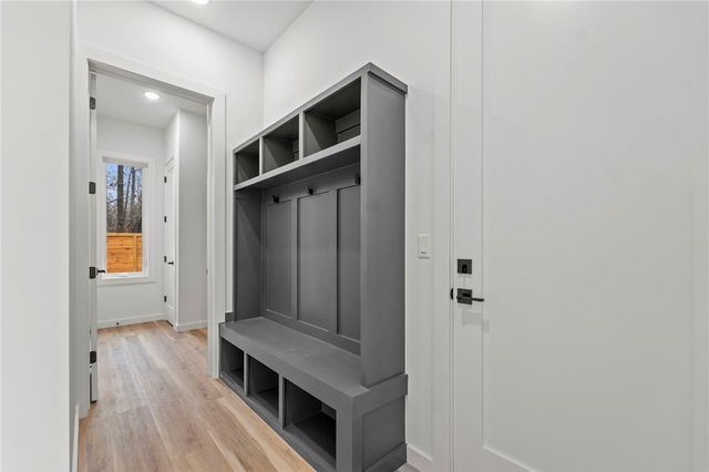 18 Grimsby Circle, Bella Vista, AR 72714