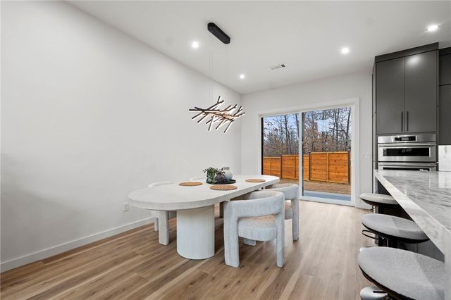 18 Grimsby Circle, Bella Vista, AR 72714