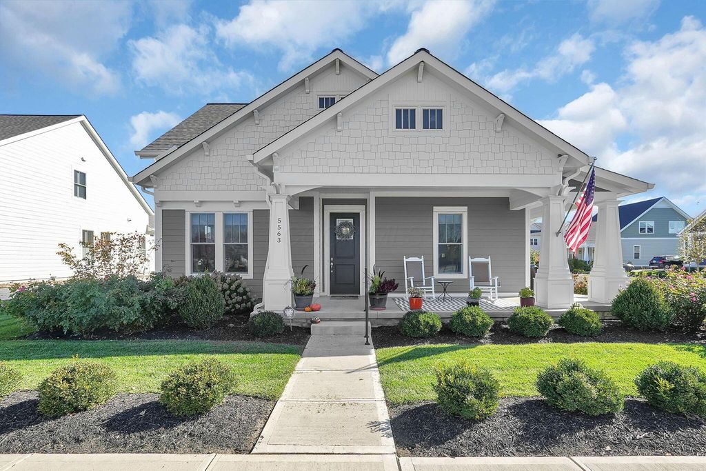 5563 Catalpa Drive, Lewis Center, OH 43035