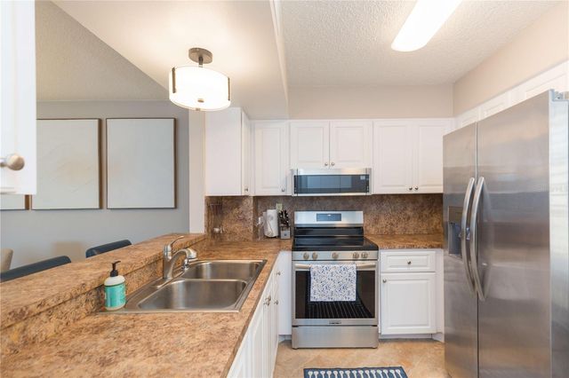 5729 PUERTA DEL SOL BOULEVARD S 277, St Petersburg, FL 33715