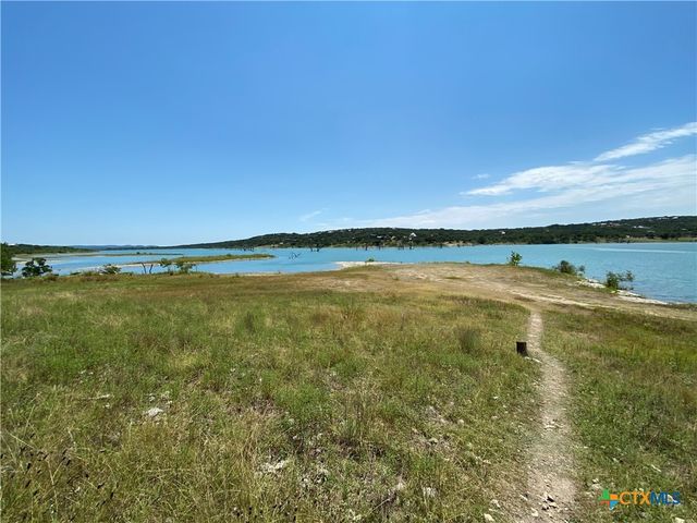 1516 Ensenada Drive, Canyon Lake, TX 78133