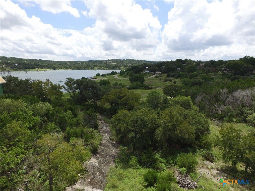 1516 Ensenada Drive, Canyon Lake, TX 78133