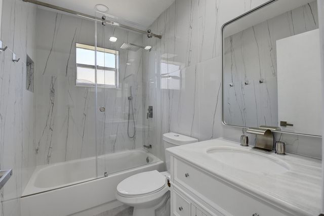 318 Monaco G Boulevard G, Delray Beach, FL 33446