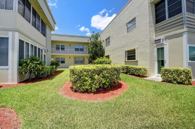 318 Monaco G Boulevard G, Delray Beach, FL 33446