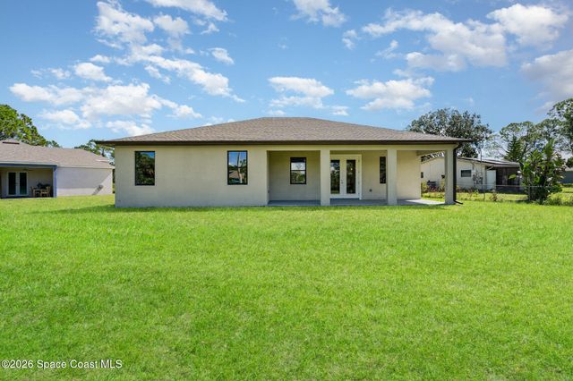 1195 Yakutat Avenue SE, Palm Bay, FL 32909