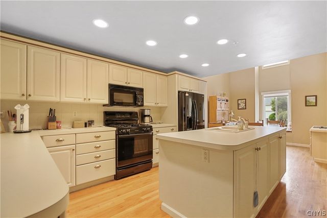 5322 Bunker Hill, Onondaga, NY 13207