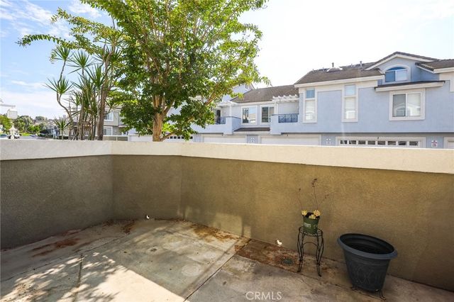 2225 Indigo Hills Drive 3, Corona, CA 92879