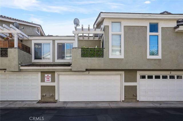 2225 Indigo Hills Drive 3, Corona, CA 92879