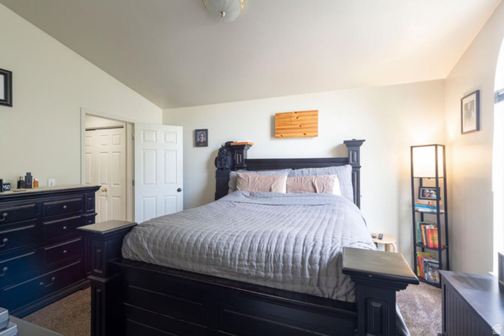 Image 32 of property listing at 7456 SOUTHCREST CIR, Midvale, UT 84047