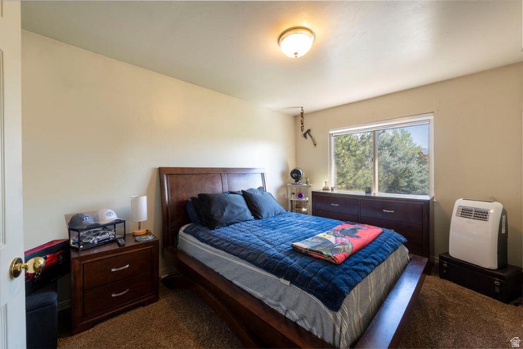 Image 35 of property listing at 7456 SOUTHCREST CIR, Midvale, UT 84047