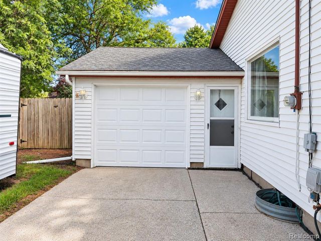 2540 Linda Street, Saginaw, MI 48603