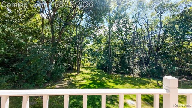 1761 Waw Lake Road, Brighton, MI 48114