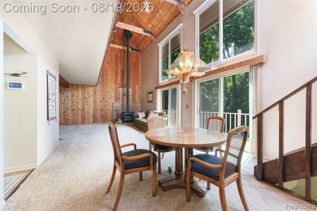 1761 Waw Lake Road, Brighton, MI 48114
