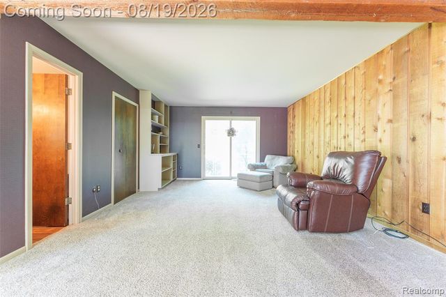1761 Waw Lake Road, Brighton, MI 48114