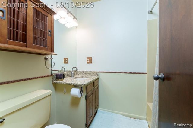 1761 Waw Lake Road, Brighton, MI 48114