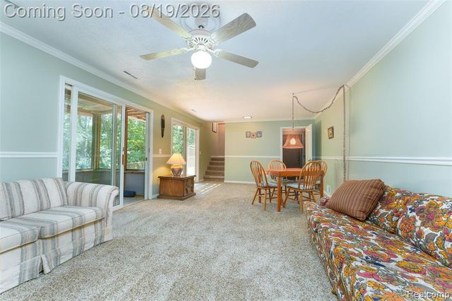 1761 Waw Lake Road, Brighton, MI 48114