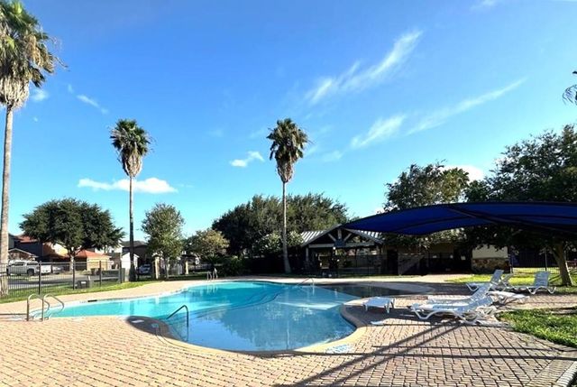2530 Links Drive, Edinburg, TX 78542