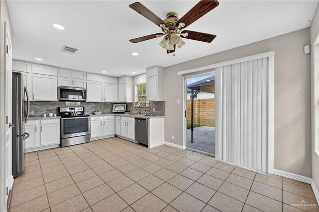 2530 Links Drive, Edinburg, TX 78542