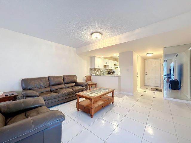 4545 Luxemburg Court 103, Lake Worth, FL 33467