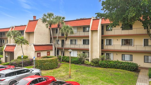 4545 Luxemburg Court 103, Lake Worth, FL 33467