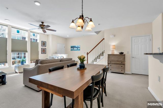 17 Jasmine Lane 1109, Garfield, NJ 07026