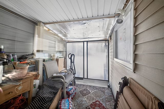 5 S Webster St, Haverhill, MA 01835