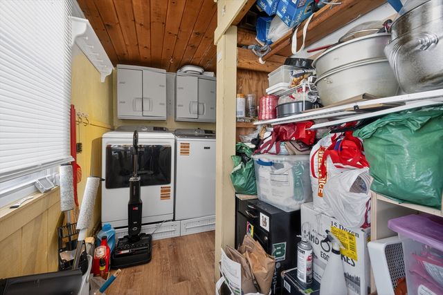 5 S Webster St, Haverhill, MA 01835